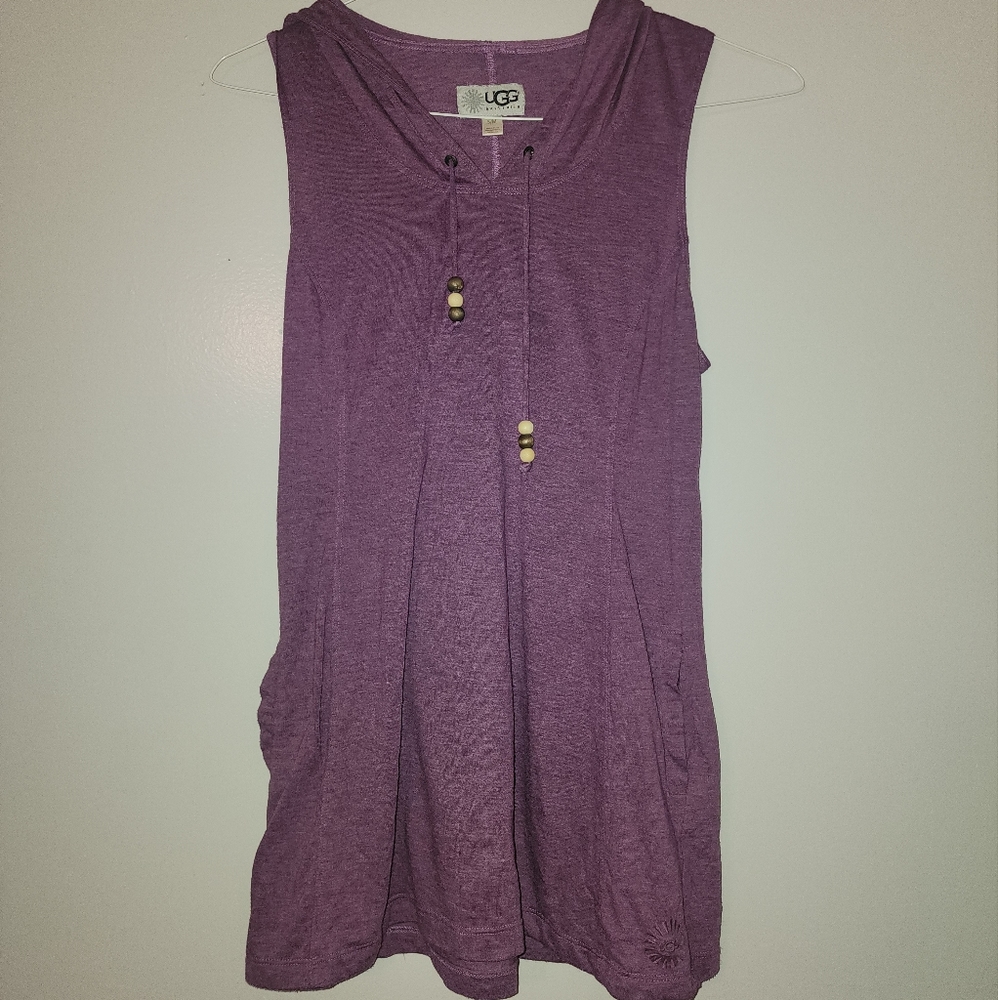 UGG Australia Hooded Swimsuit Coverup with Side Pockets in Purple. Size S/M